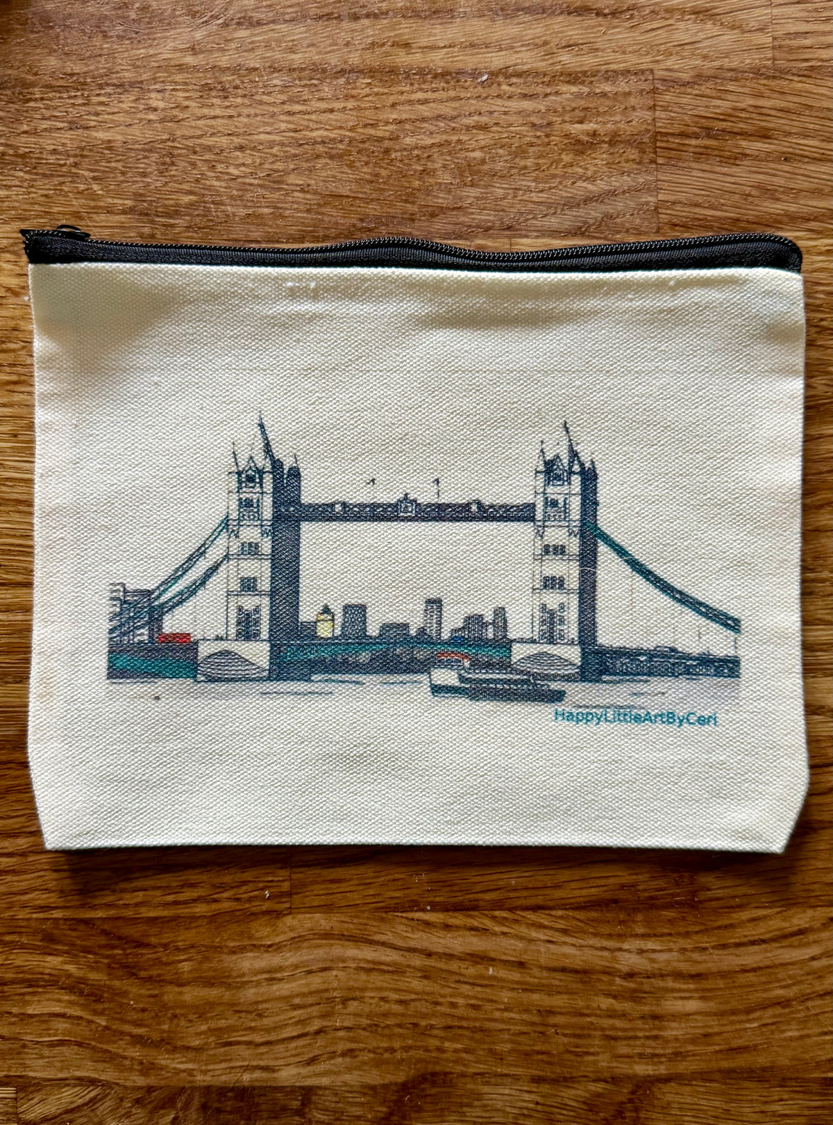 London’s Tower Bridge pencil case/makeup bag